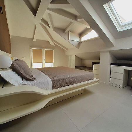 Gt Apartments - New Opening Vibo Valentia Marina Bagian luar foto