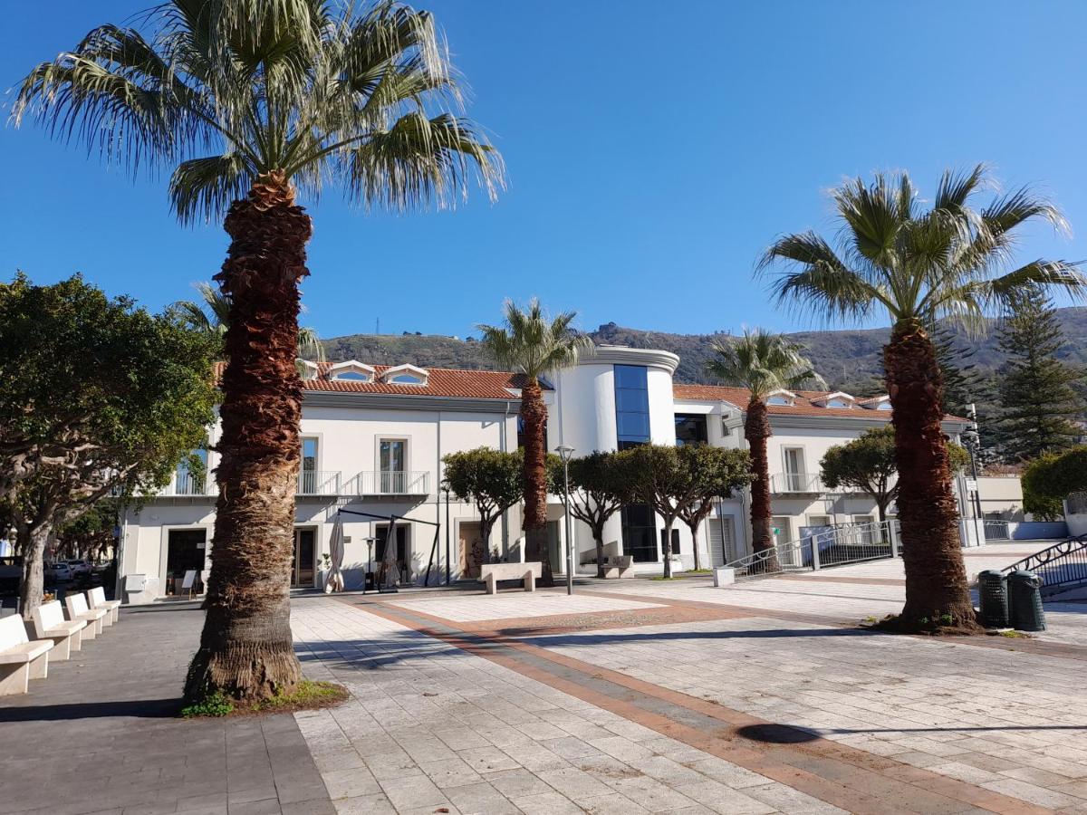 Gt Apartments - New Opening Vibo Valentia Marina Bagian luar foto