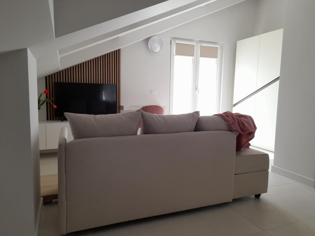 Gt Apartments - New Opening Vibo Valentia Marina Bagian luar foto