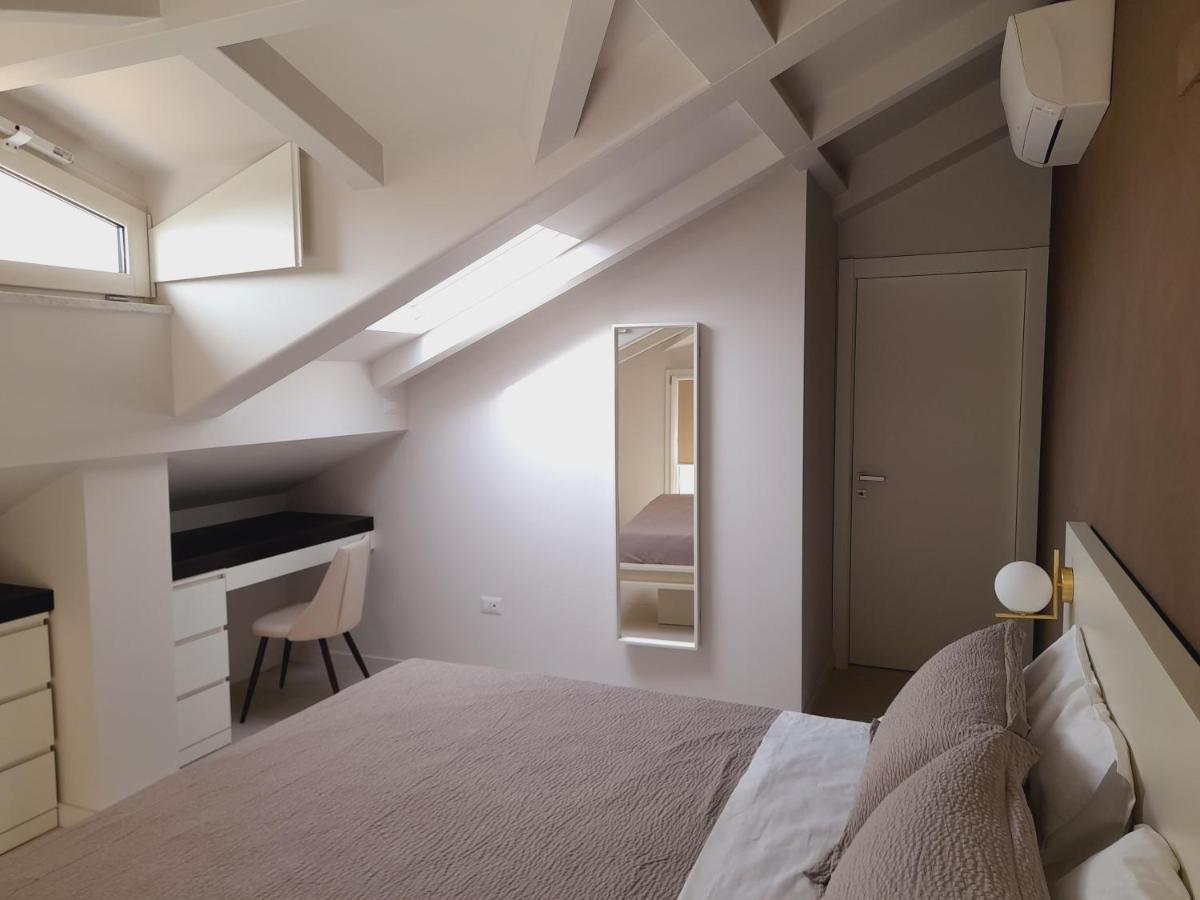 Gt Apartments - New Opening Vibo Valentia Marina Bagian luar foto