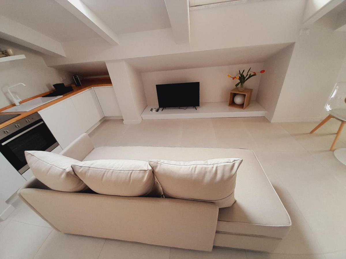 Gt Apartments - New Opening Vibo Valentia Marina Bagian luar foto