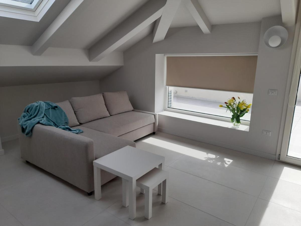 Gt Apartments - New Opening Vibo Valentia Marina Bagian luar foto