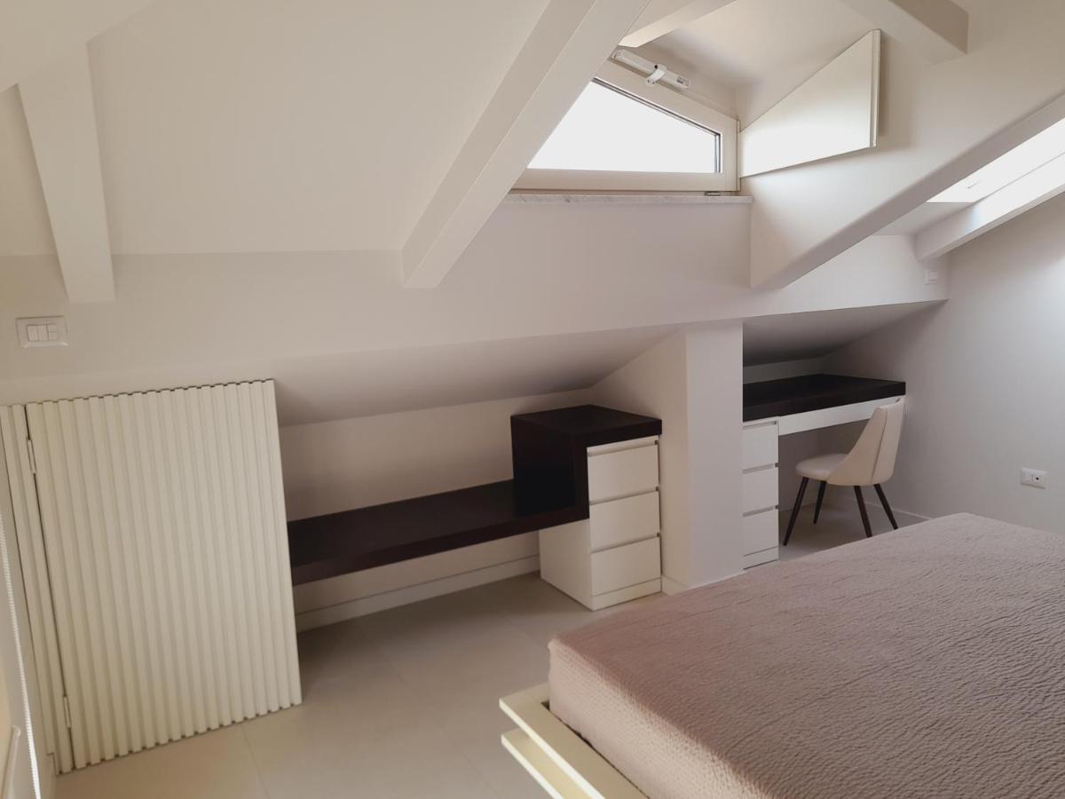 Gt Apartments - New Opening Vibo Valentia Marina Bagian luar foto