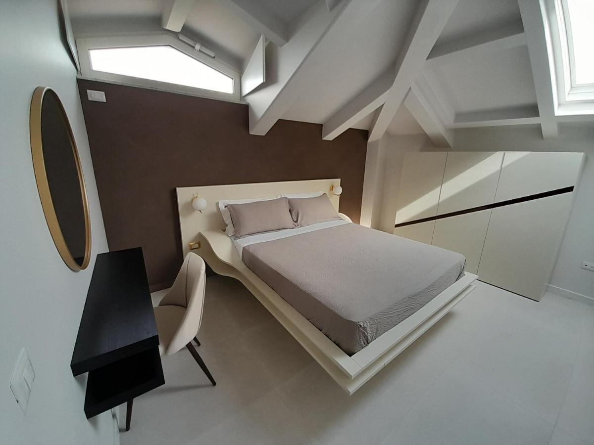 Gt Apartments - New Opening Vibo Valentia Marina Bagian luar foto
